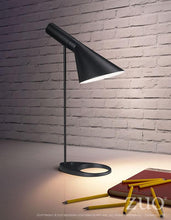 Zuo Hop Table Lamp